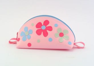 Necessaire mit Blumen