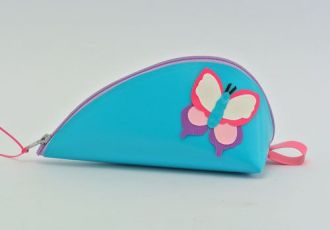 Bleistiftetui mit Schmetterling